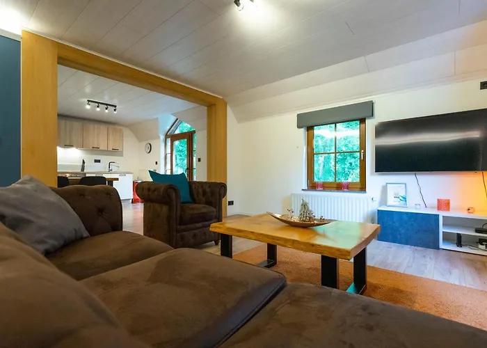 Bills Lodge, le plaisir de la rivière à 2 minutes du centre!